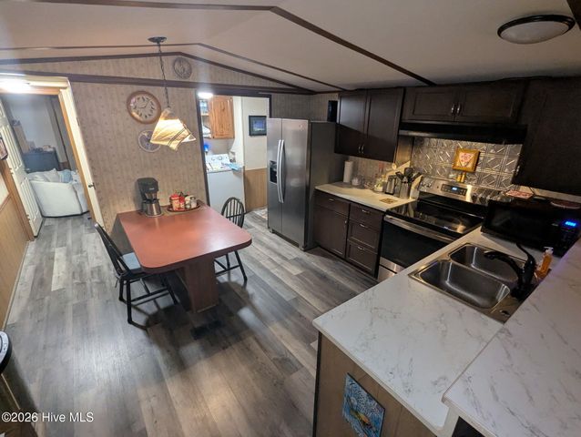2882 Six Pence Drive SW, Supply, NC 28462