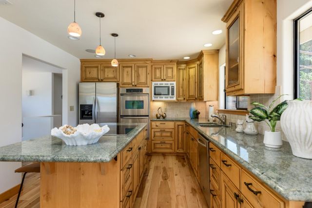 1082 Eden Bower Lane, Redwood City, CA 94061