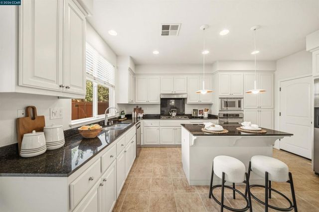 2851 Enfield St, San Ramon, CA 94582