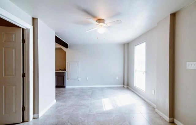 5327 Bell Street 1, Houston, TX 77023