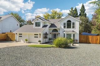 2982 Windsor Ct, Rescue, CA 95672