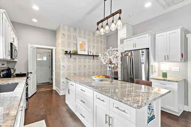 901 S Highland Park Avenue, Chattanooga, TN 37404