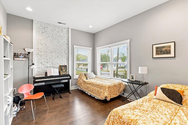 901 S Highland Park Avenue, Chattanooga, TN 37404