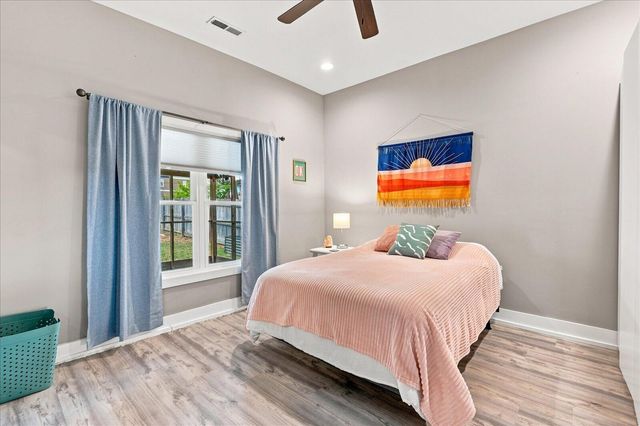 901 S Highland Park Avenue, Chattanooga, TN 37404