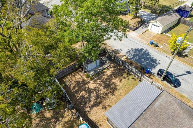 901 S Highland Park Avenue, Chattanooga, TN 37404