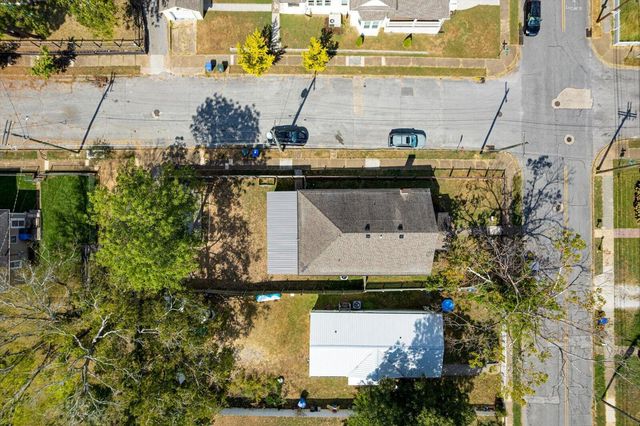 901 S Highland Park Avenue, Chattanooga, TN 37404