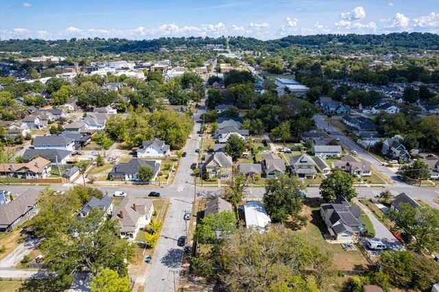 901 S Highland Park Avenue, Chattanooga, TN 37404