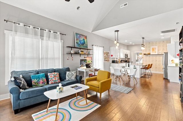 901 S Highland Park Avenue, Chattanooga, TN 37404