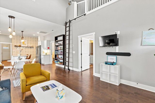 901 S Highland Park Avenue, Chattanooga, TN 37404