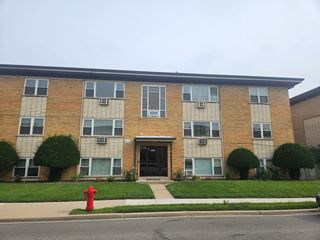8260 W Oconnor Drive 2NW, River Grove, IL 60171
