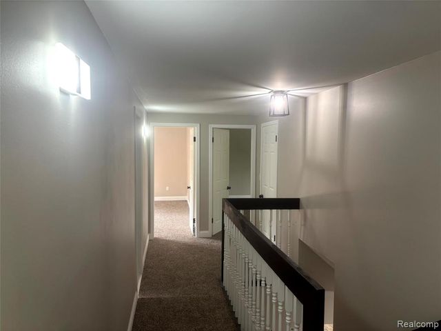 29621 Fernhill Drive, Farmington Hills, MI 48334