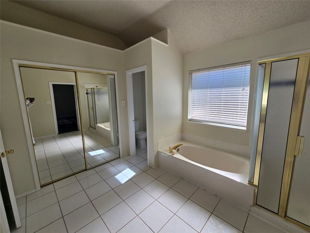 401 Bent Creek Drive, Garland, TX 75040