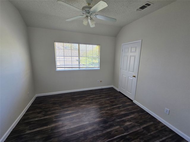 401 Bent Creek Drive, Garland, TX 75040