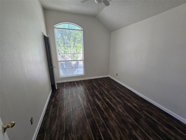 401 Bent Creek Drive, Garland, TX 75040