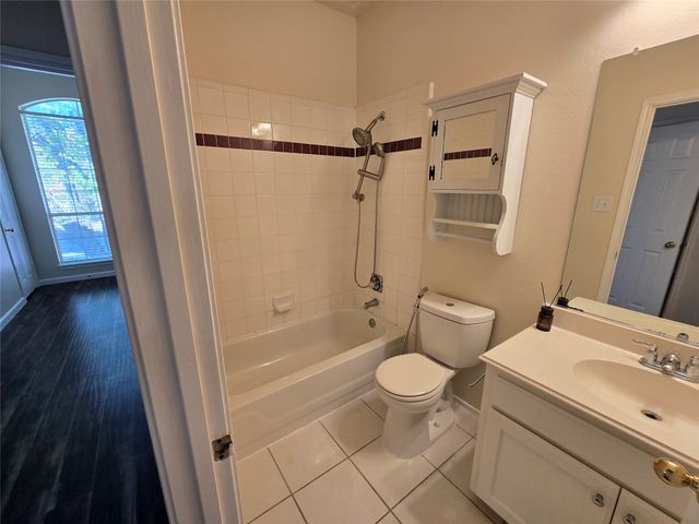 401 Bent Creek Drive, Garland, TX 75040
