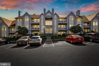9 Tintern Ct Unit 203, Lutherville Timonium, MD 21093