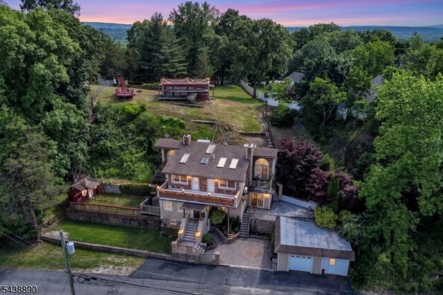 27 Joan St, Wayne Twp., NJ 07470