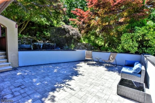 27 Joan St, Wayne Twp., NJ 07470