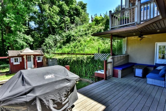 27 Joan St, Wayne Twp., NJ 07470