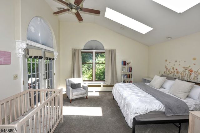 27 Joan St, Wayne Twp., NJ 07470