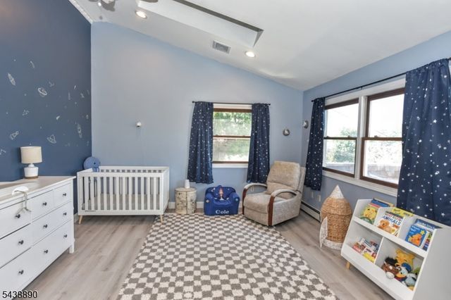 27 Joan St, Wayne Twp., NJ 07470
