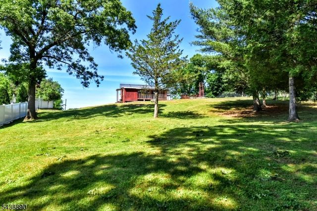 27 Joan St, Wayne Twp., NJ 07470