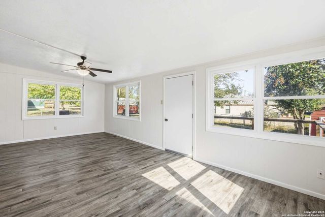 205 Wild Timber, Kerrville, TX 78028