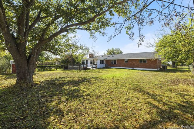 205 Wild Timber, Kerrville, TX 78028