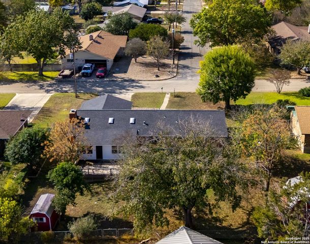205 Wild Timber, Kerrville, TX 78028