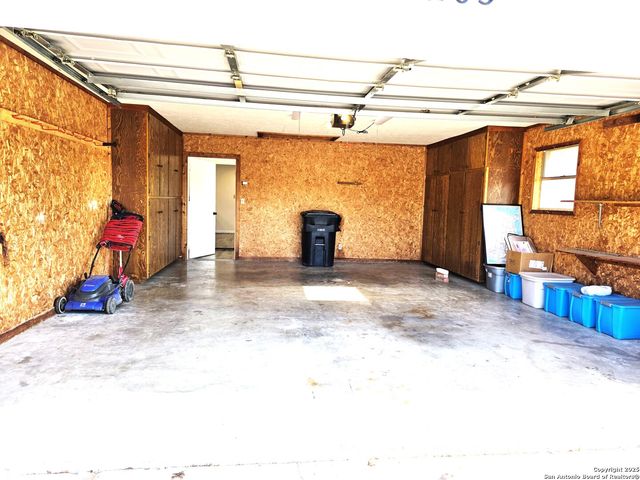 205 Wild Timber, Kerrville, TX 78028