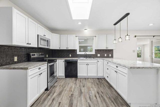 205 Wild Timber, Kerrville, TX 78028