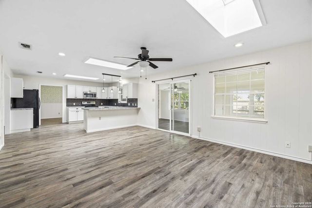 205 Wild Timber, Kerrville, TX 78028