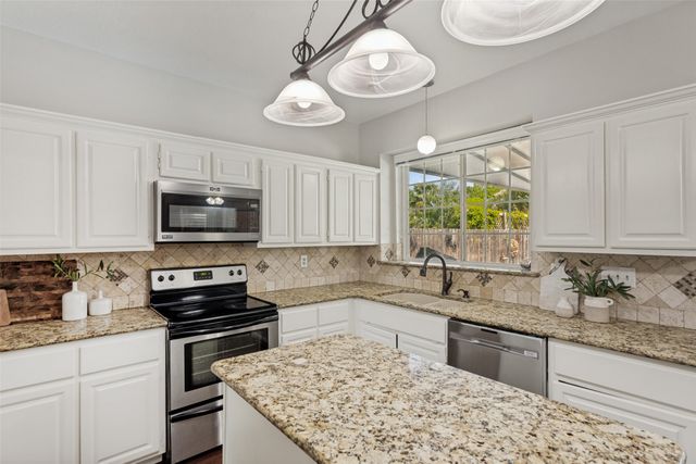1228 Concho Drive, Benbrook, TX 76126