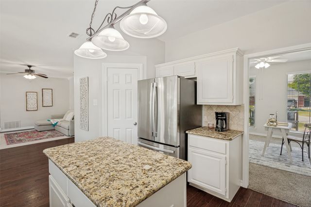 1228 Concho Drive, Benbrook, TX 76126