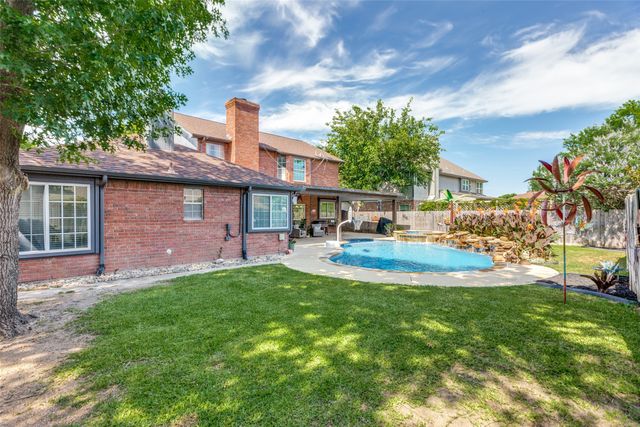 1228 Concho Drive, Benbrook, TX 76126