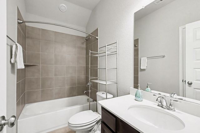 1147 Muscadine Hollow Lane, Richmond, TX 77406