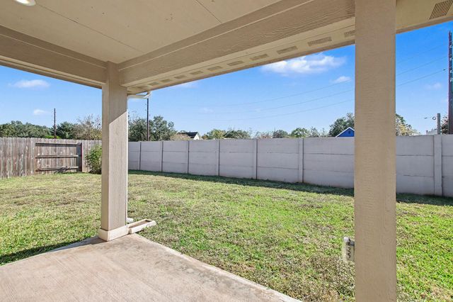 1147 Muscadine Hollow Lane, Richmond, TX 77406