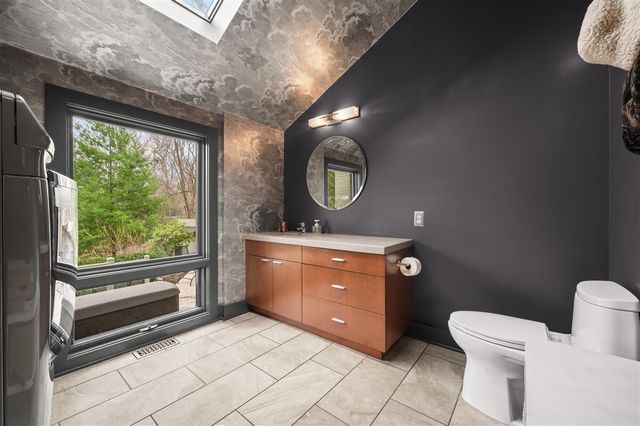 2301 S State Street, Saint Joseph, MI 49085
