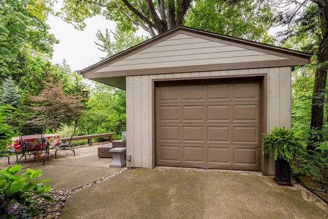 2301 S State Street, Saint Joseph, MI 49085