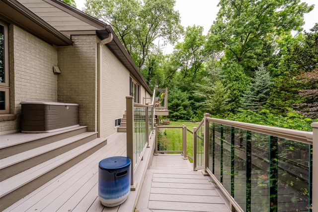 2301 S State Street, Saint Joseph, MI 49085