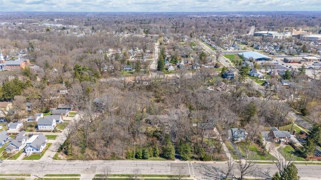 2301 S State Street, Saint Joseph, MI 49085