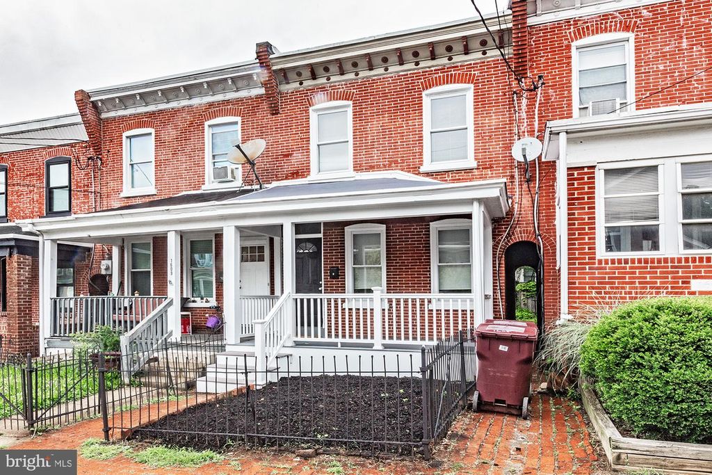 1607 HOWLAND ST, Wilmington, DE 19805