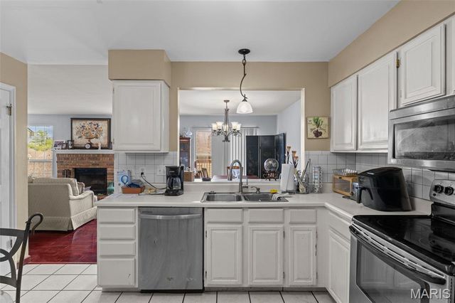 134 Holloway Road, Ballwin, MO 63011