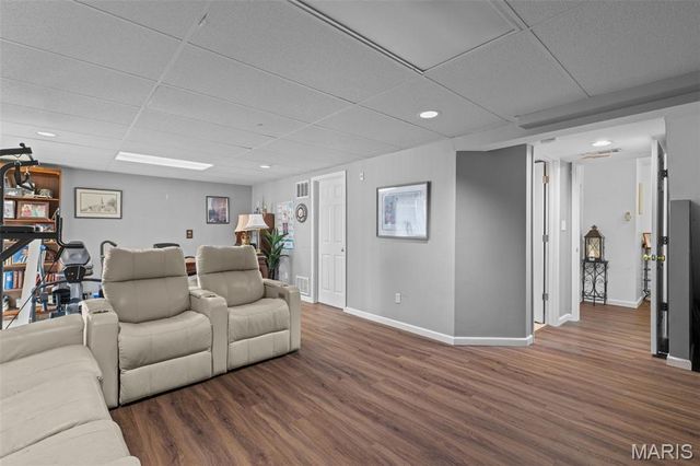 134 Holloway Road, Ballwin, MO 63011