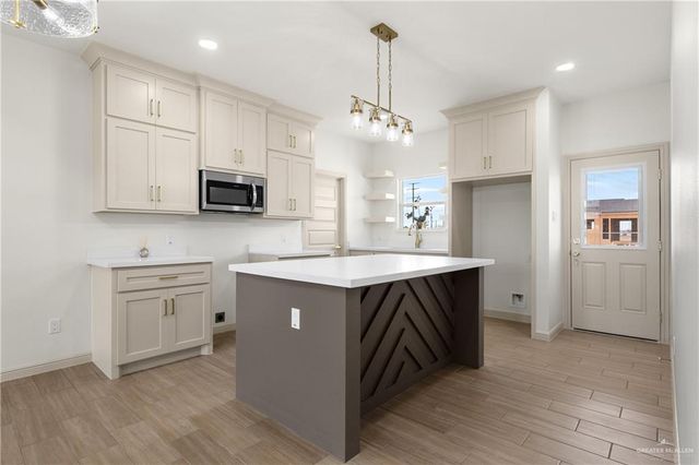 303 Merida, Donna, TX 78537