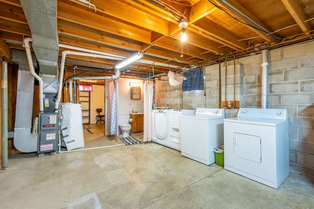 3921 13th Street, Des Moines, IA 50313