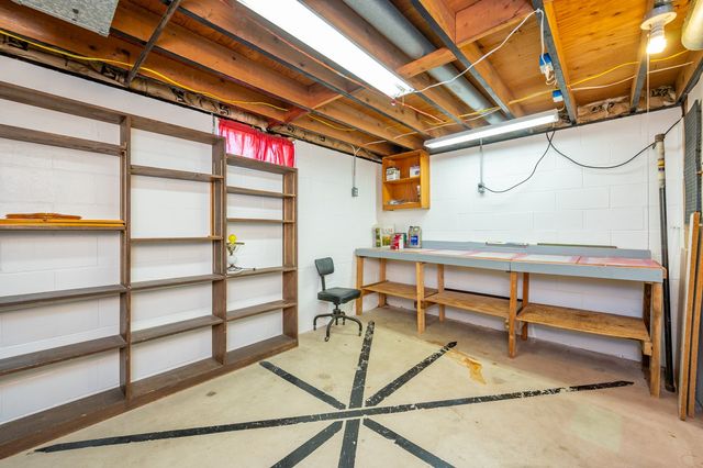 3921 13th Street, Des Moines, IA 50313