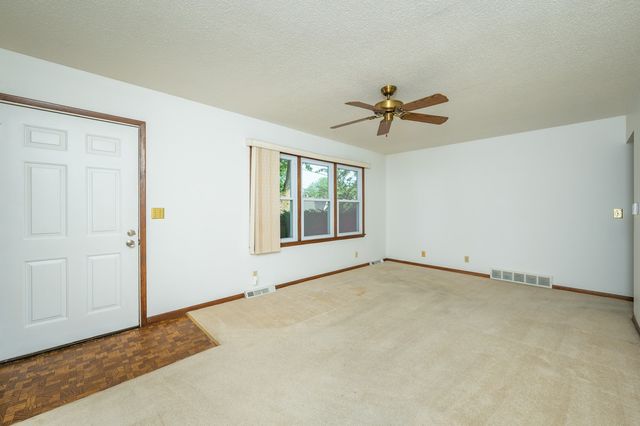 3921 13th Street, Des Moines, IA 50313