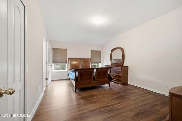 1827 BISCAYNE BAY Circle, Jacksonville, FL 32218