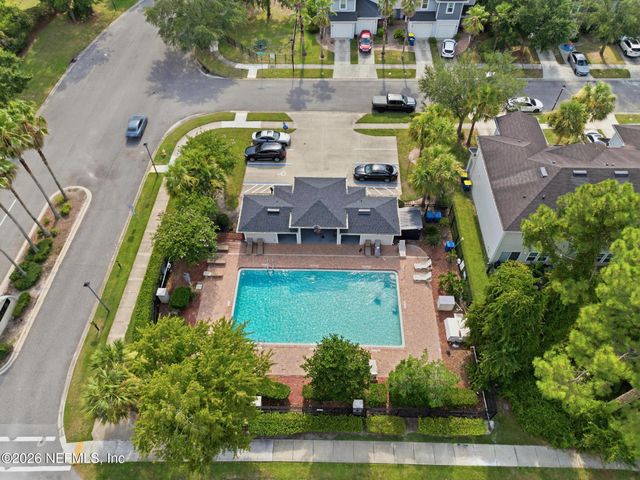1827 BISCAYNE BAY Circle, Jacksonville, FL 32218